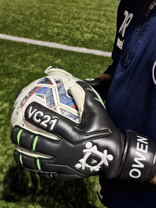 VC21 Classic GK Gloves